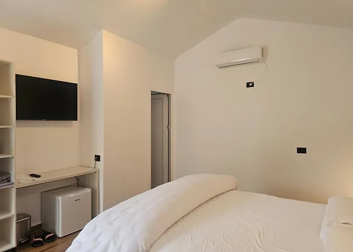 3 At Mali Деревянный коттедж *