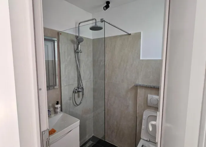 3 At Mali Деревянный коттедж